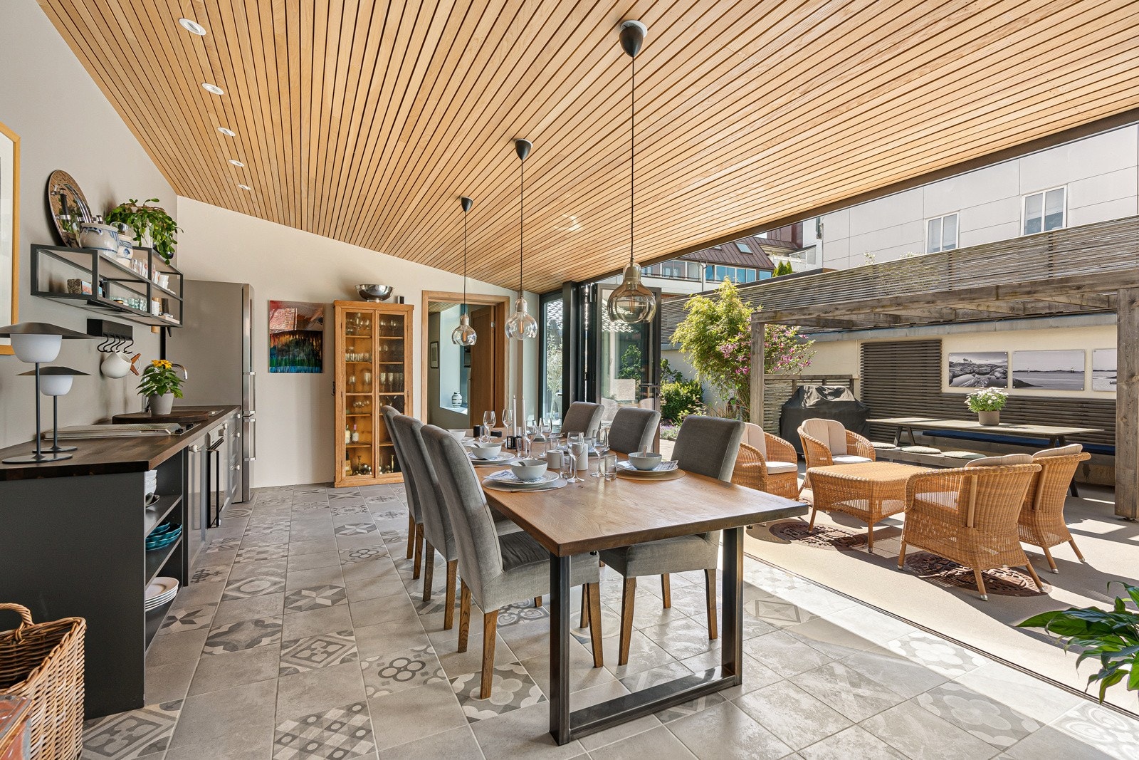 Fantastisk med denne åpningen til hagen Galleribilde