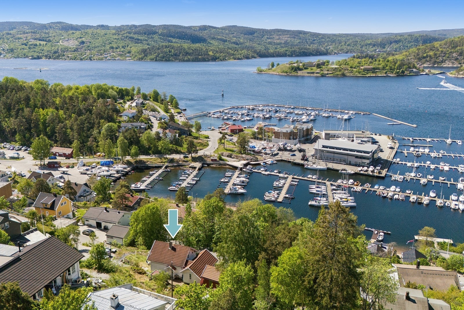 Oversiktsbilde over nærområdet og Batteriveien 25. Galleribilde