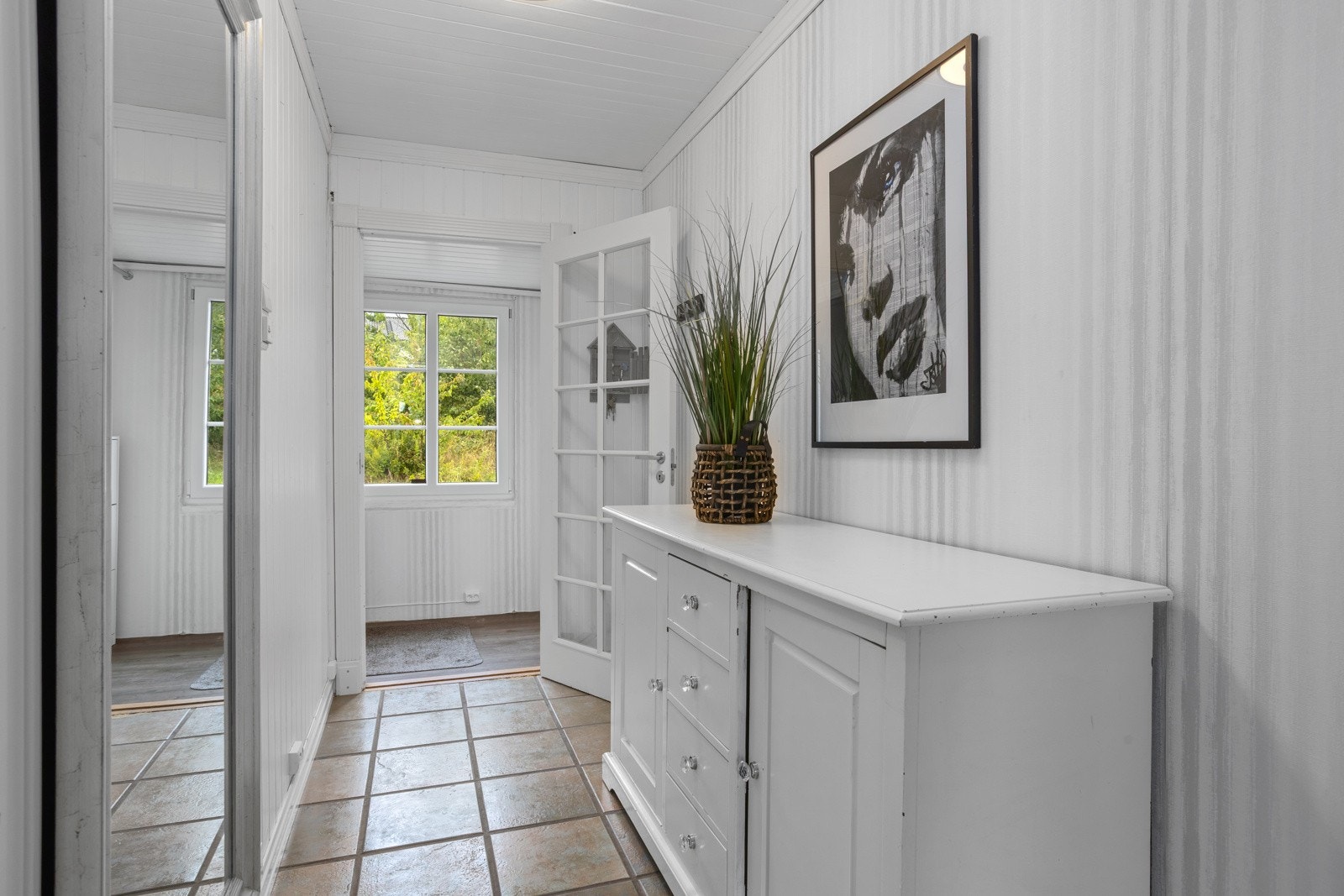 Entré og gang. Galleribilde