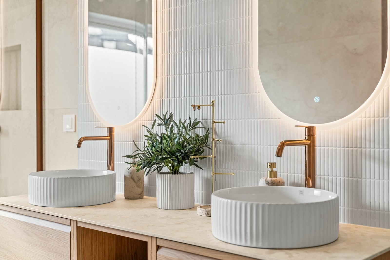 Fliser i høy kvalitet og særdeles lekre og moderne detaljer. Galleribilde