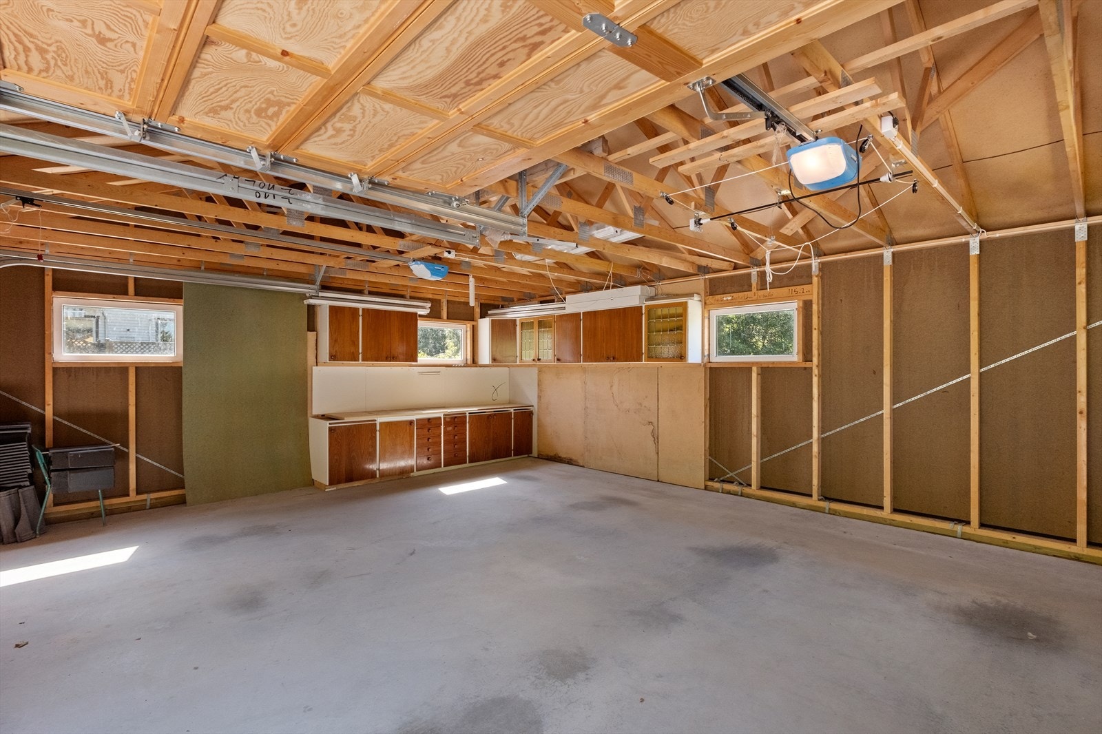 Dobbel garasje 1. etasje Galleribilde