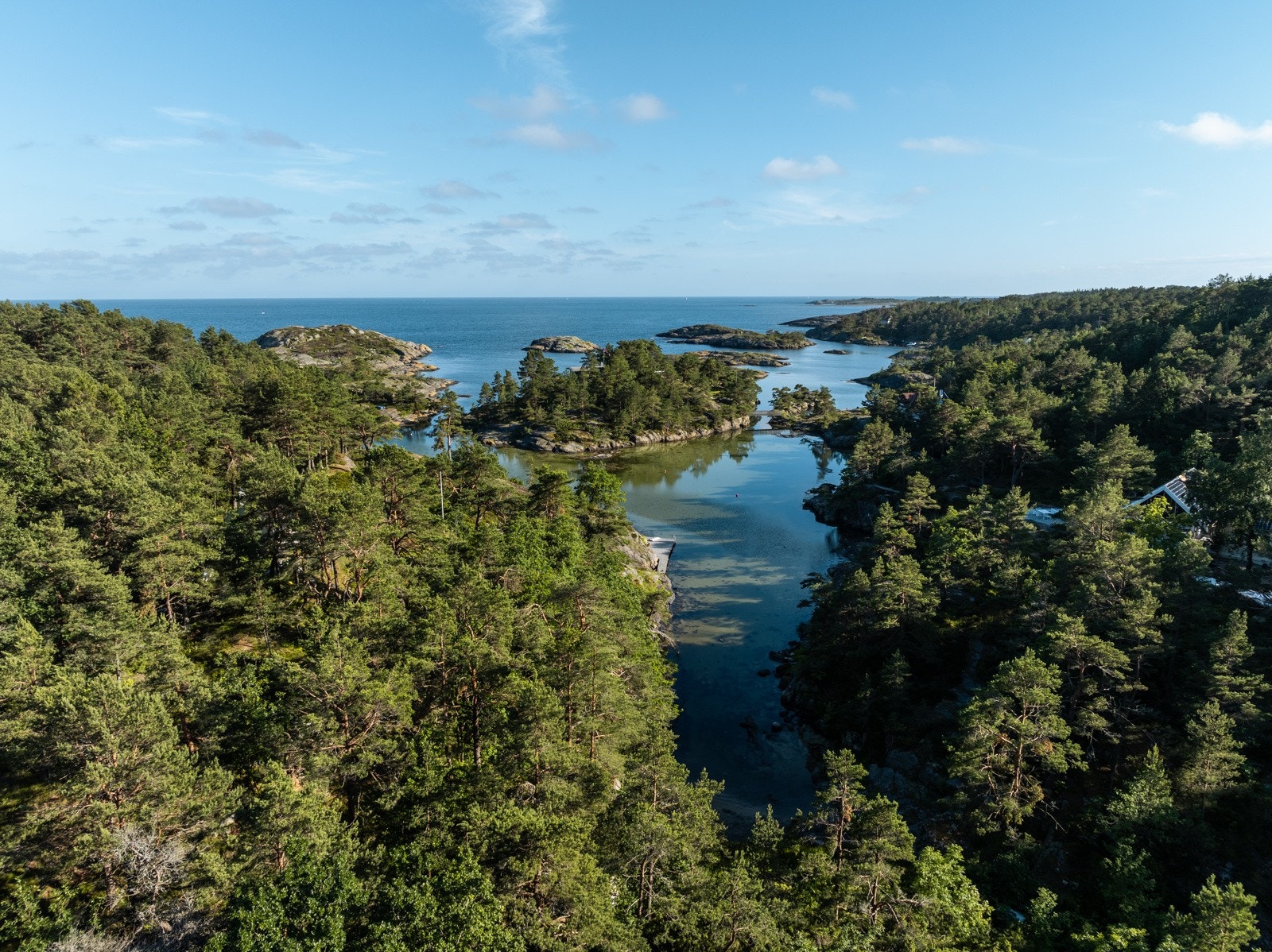 Området byr på flotte omgivelser rett utenfor stuedøren. Galleribilde
