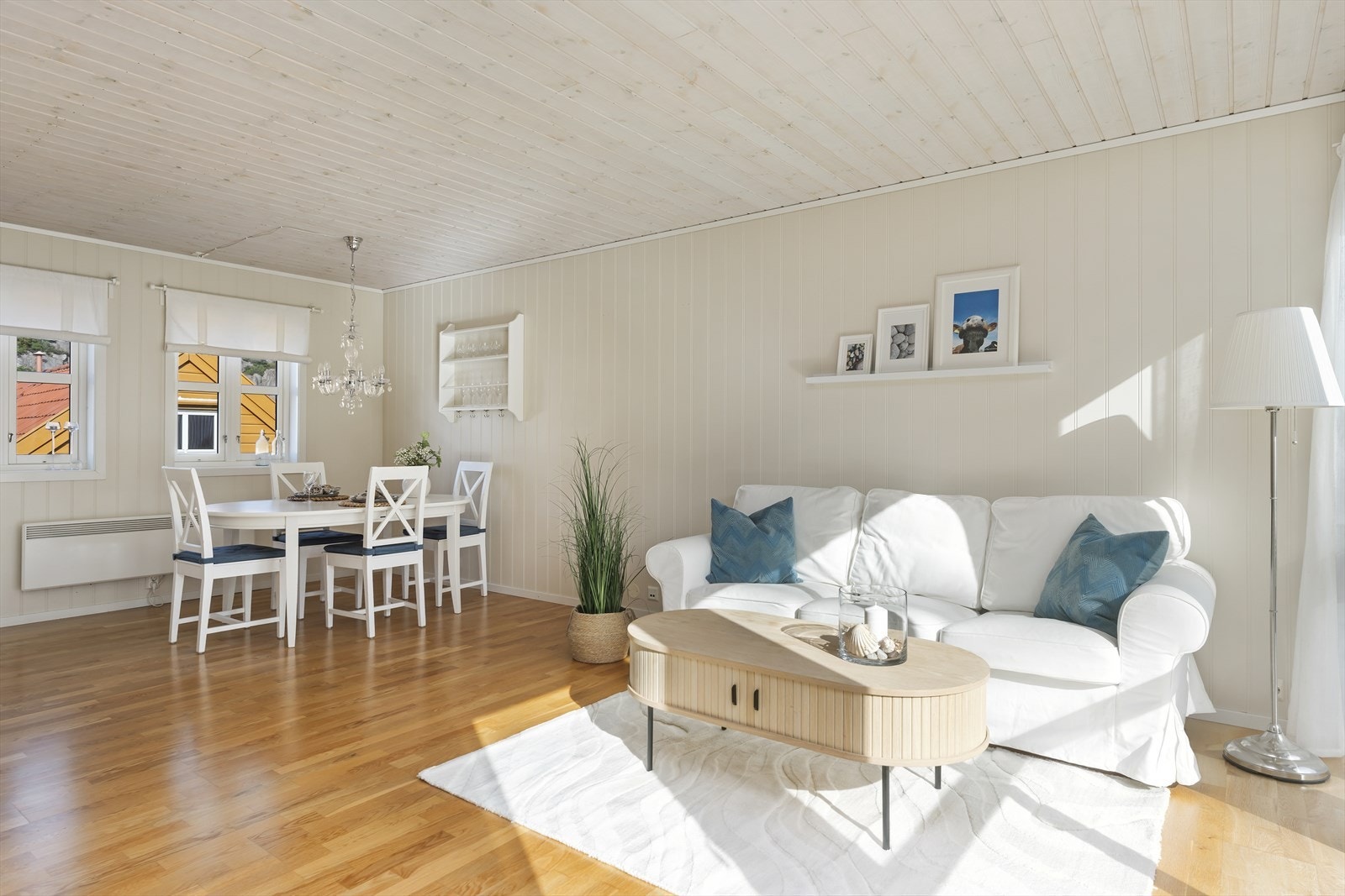 Her kan man nyte rolige feriedager i ekte Sørlandsidyll sammen med familie og venner. Galleribilde