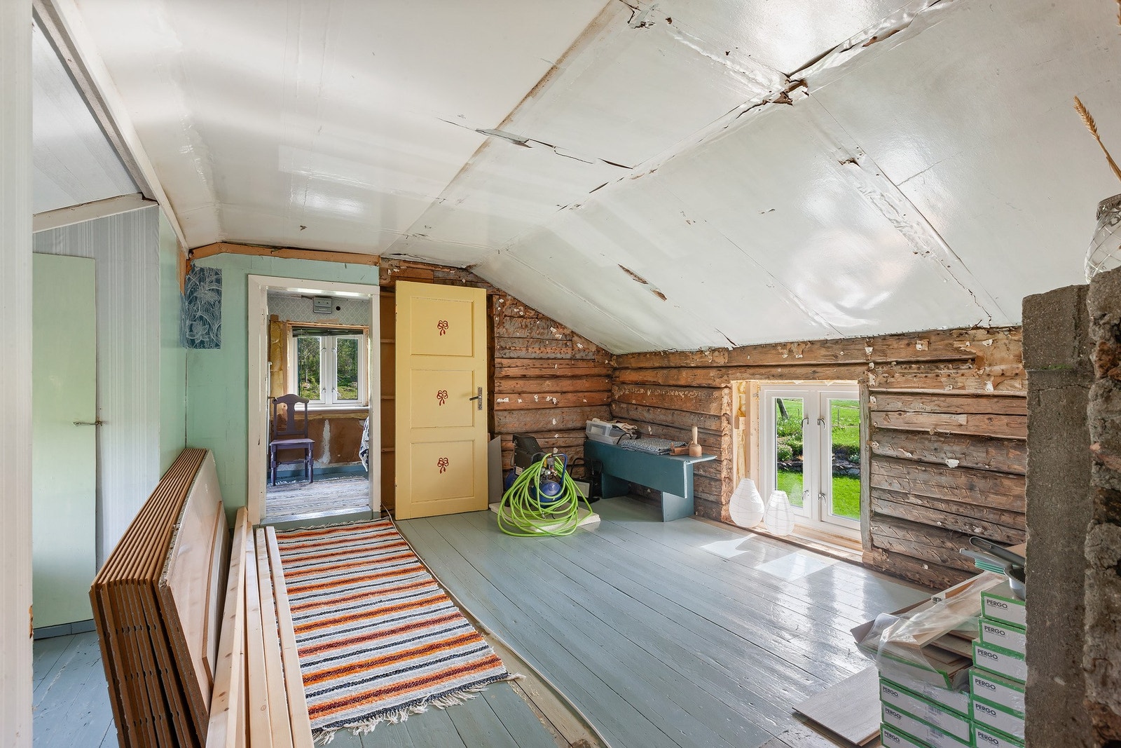 Loftstue/gang med karakter og mulighet for å sette eget preg Galleribilde