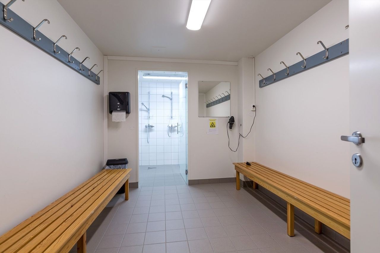 Garderobe Galleribilde