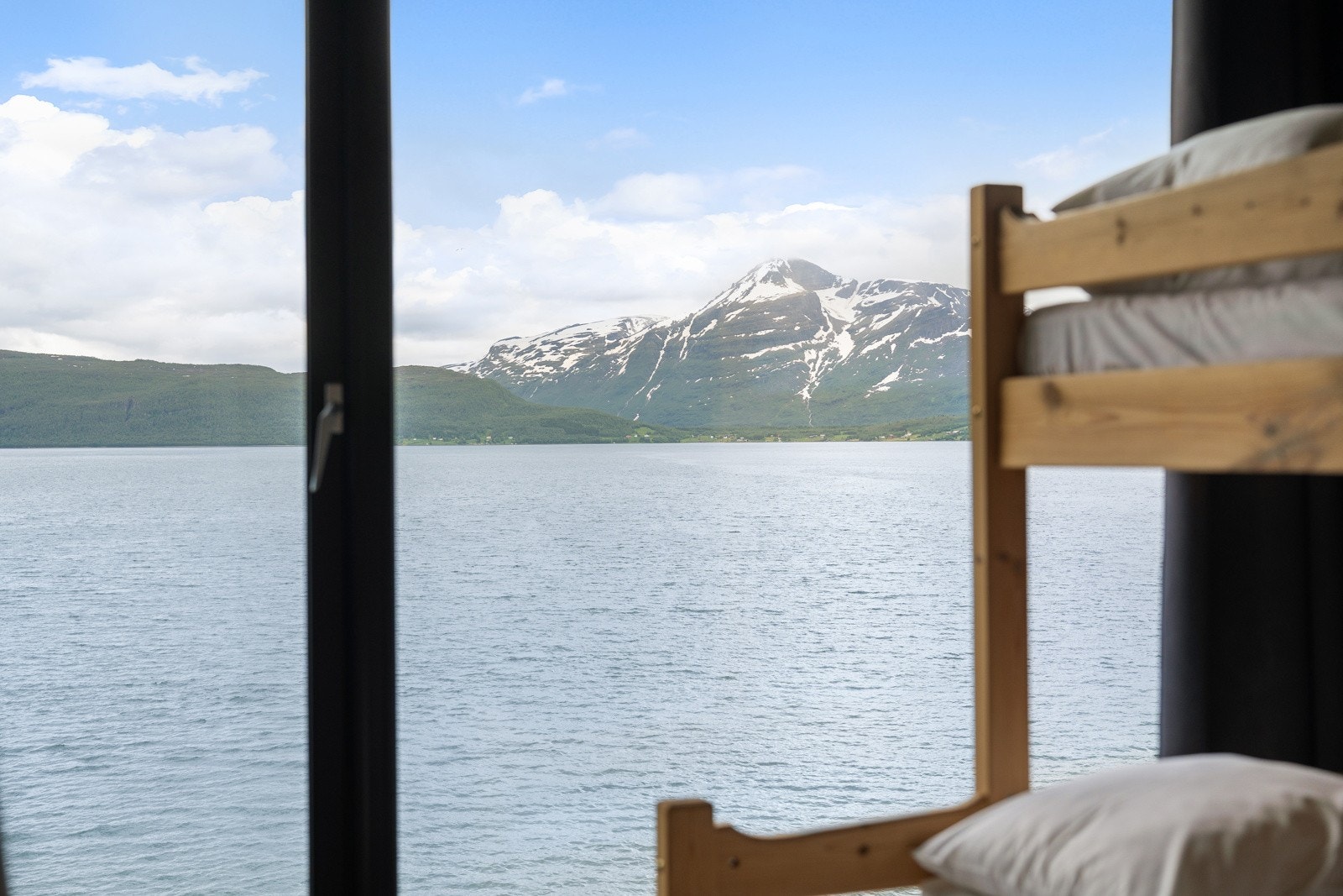 Nydelig utsikt fra vinduene.