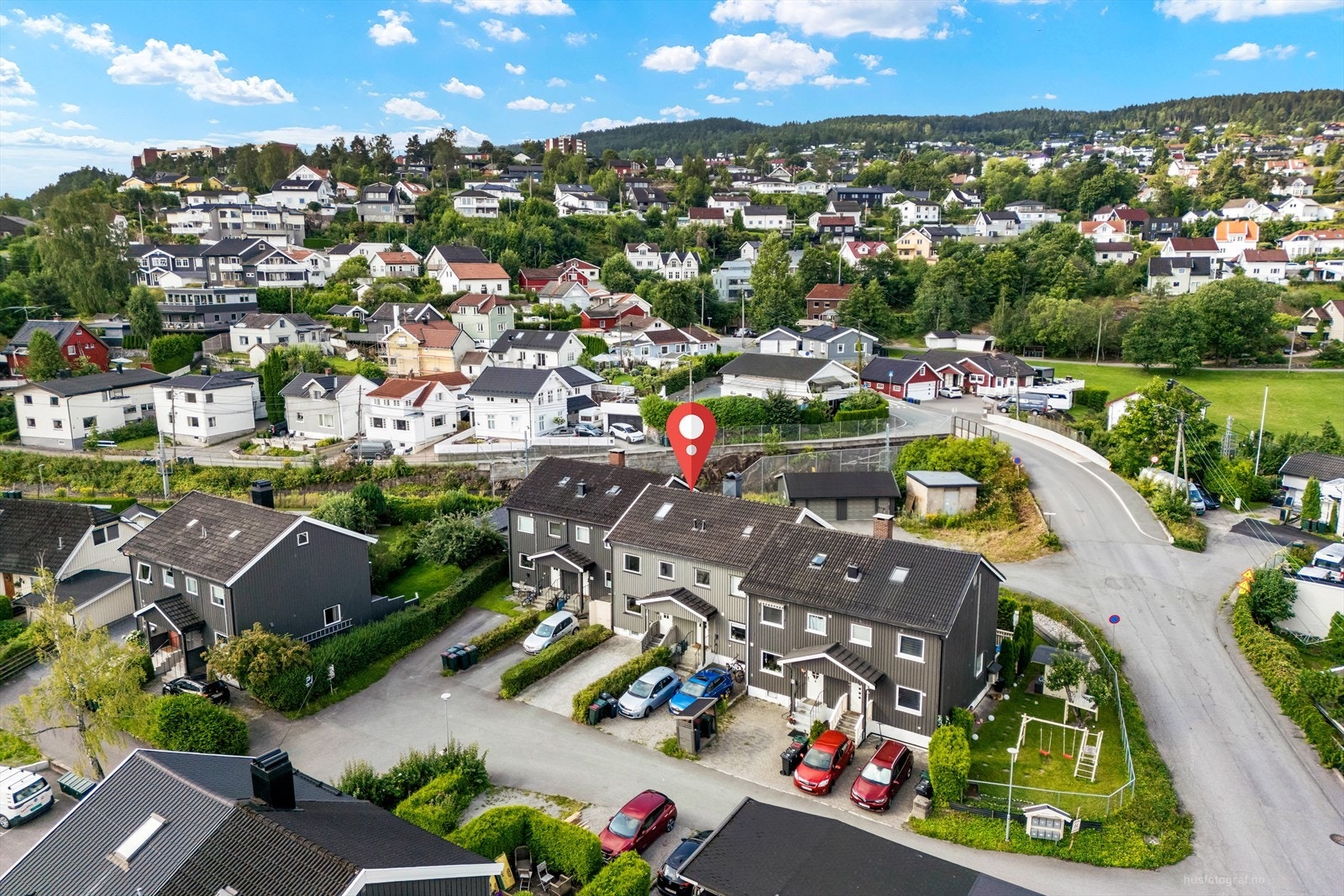 Gangavstand til Brandengen skole med ny flerbrukshall og fasiliteter. Galleribilde