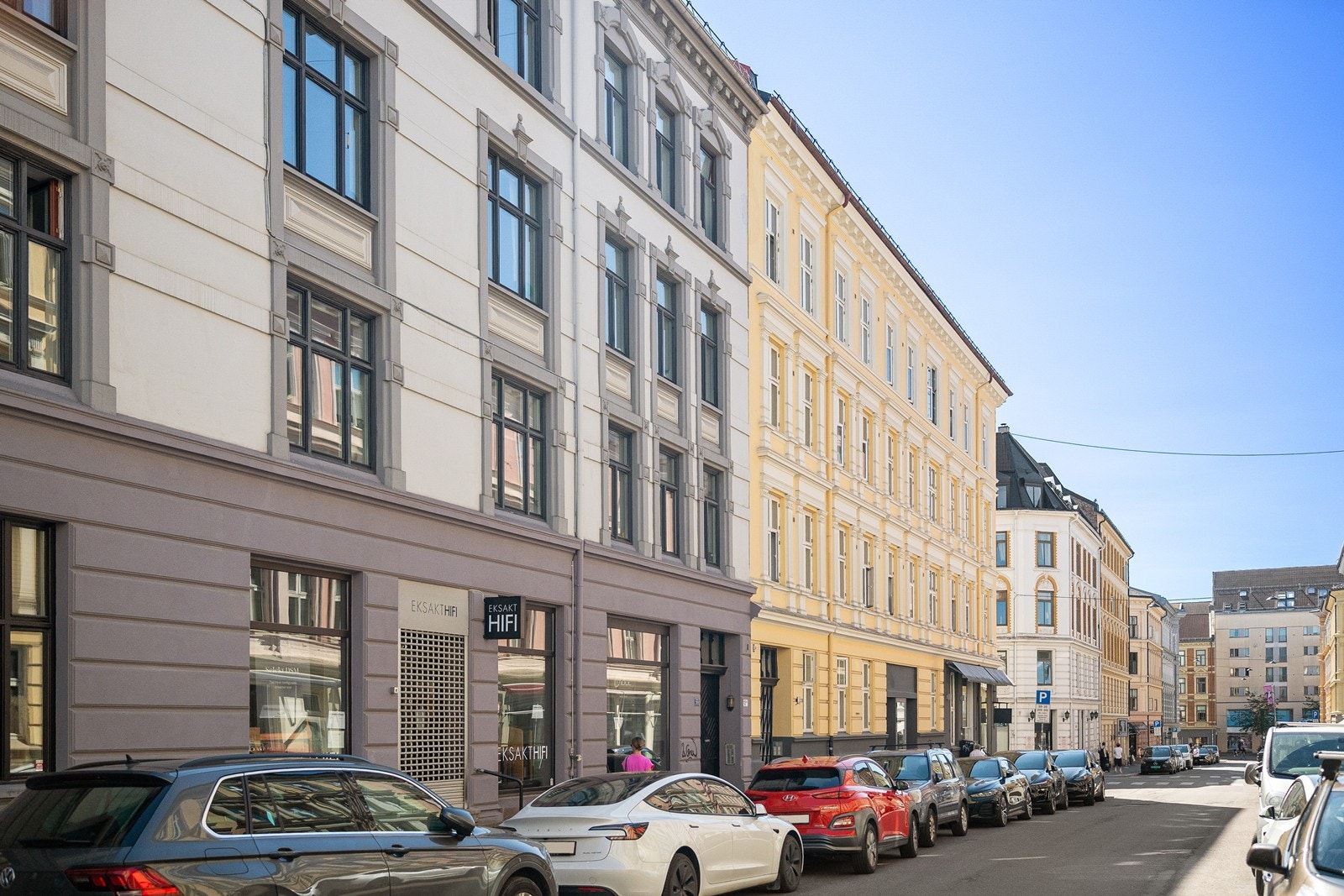 Fasade mot gate - kort gange til Bogstadveien, Frognerparken og Majorstuen stasjon Galleribilde