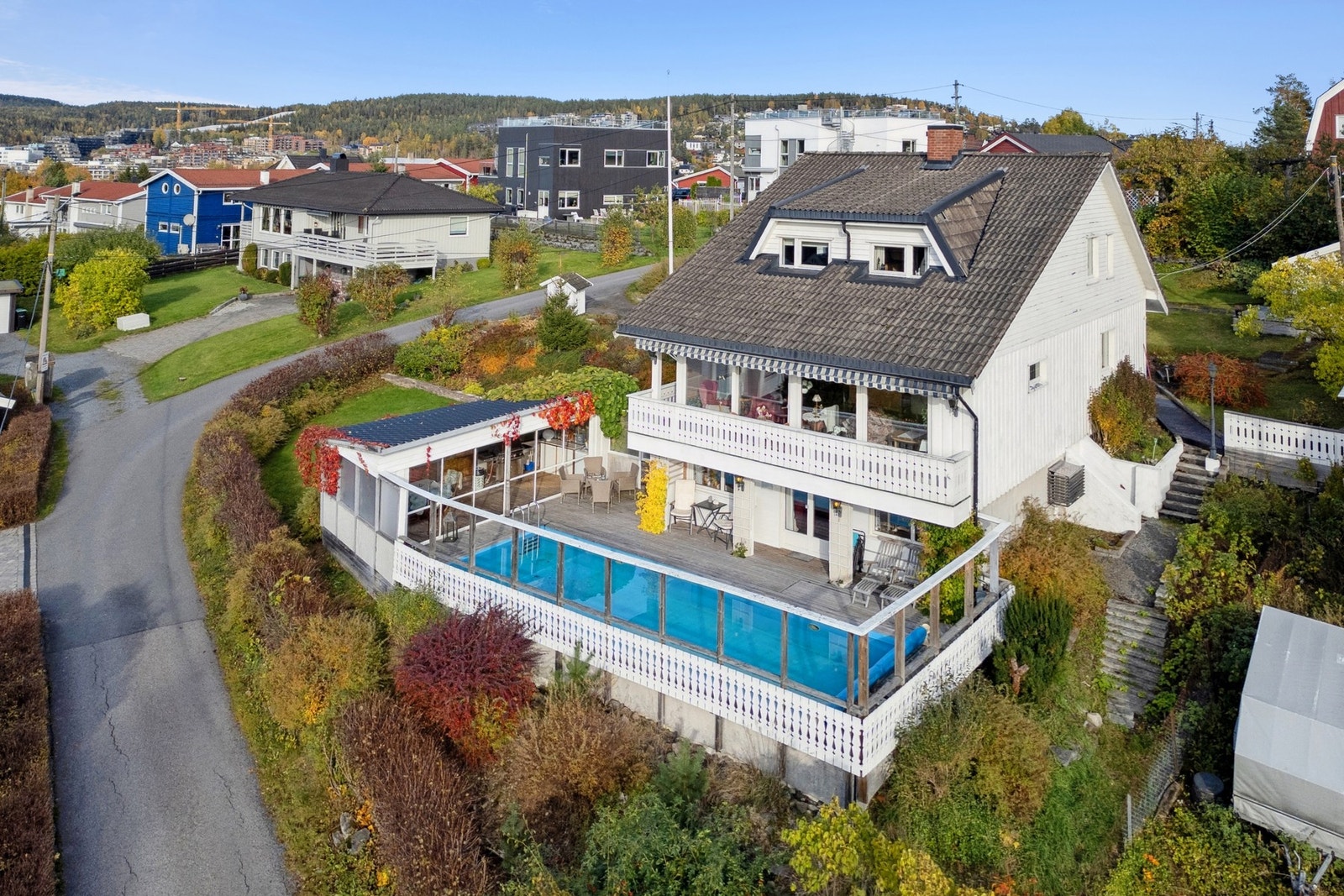 EIE eiendomsmegling v/ Aleen Bajwa og Julie Fredheim Maudal har gleden av å presentere Tyriveien 28! Galleribilde