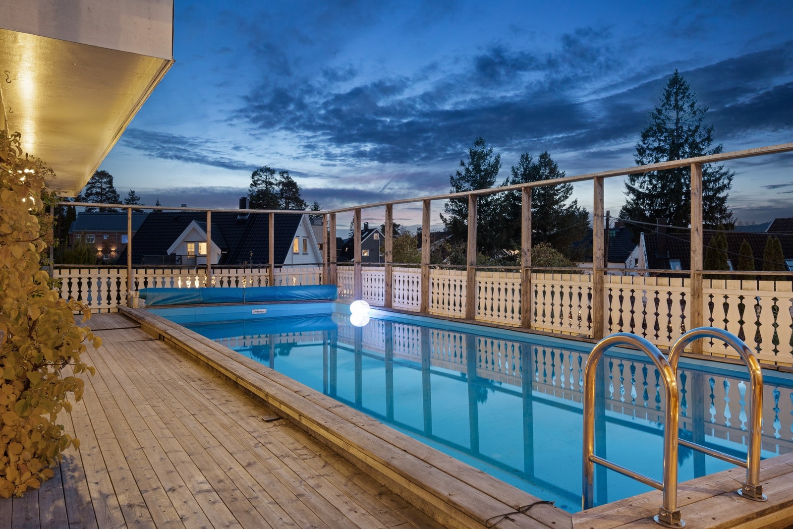 Her kan familien bade og kose seg til langt på kvelden. Galleribilde