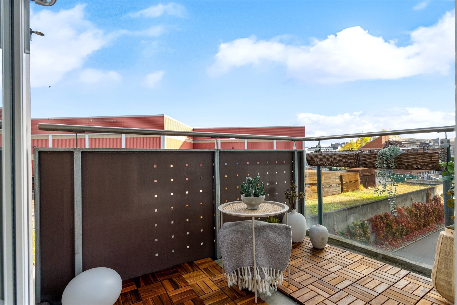 Lys og attraktiv 2 roms leilighet med en sentral beliggenhet i Nydalen. Galleribilde