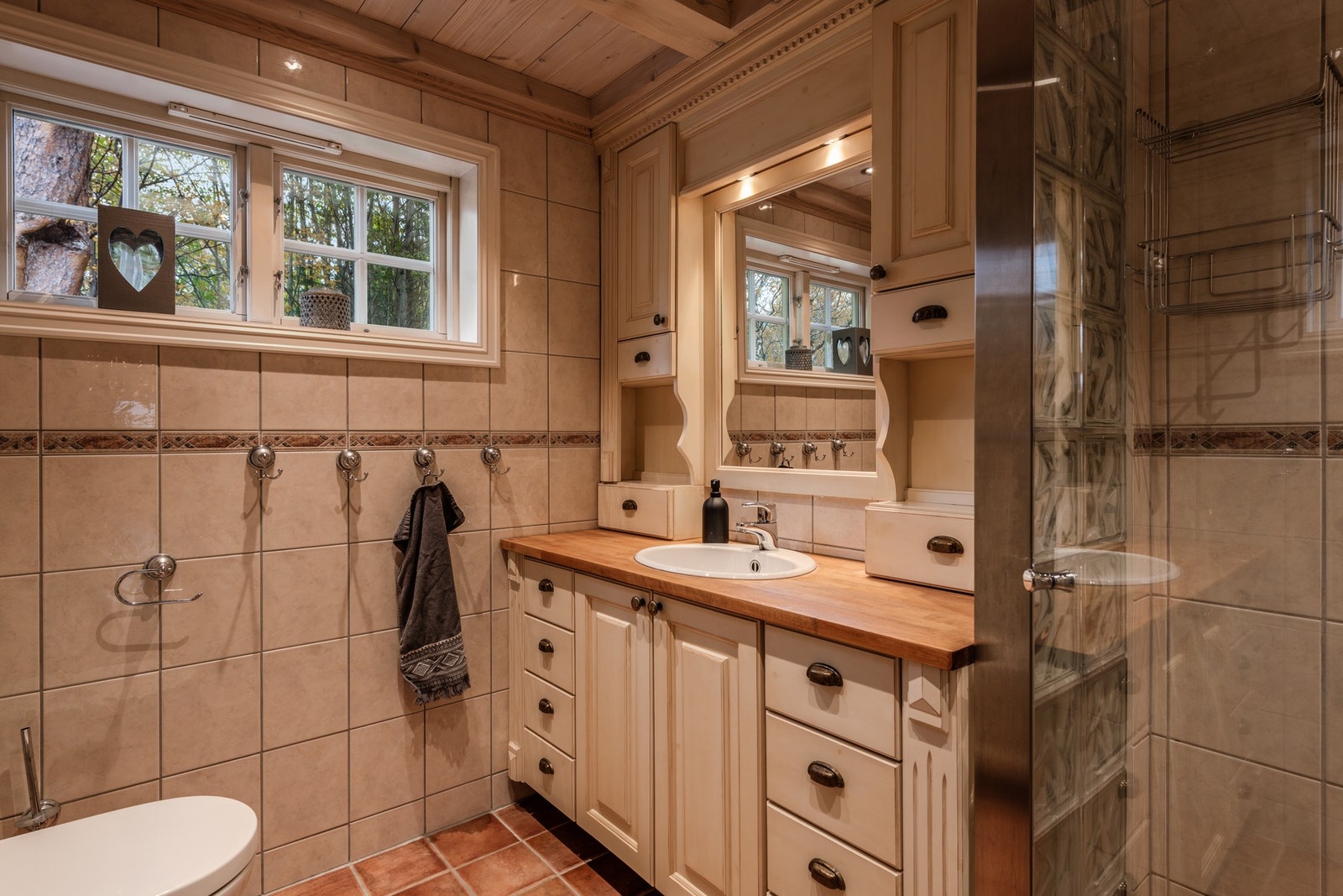 Lunt bad der man får følelsen av å være på spa Galleribilde