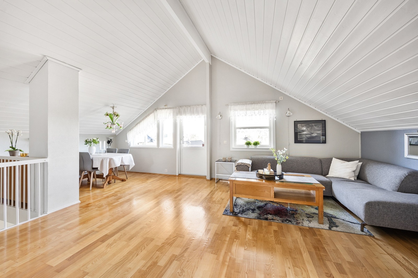 Velkommen opp i boligens 2. etasje. Galleribilde