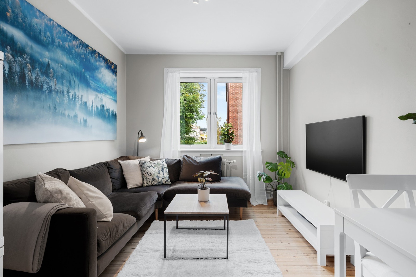 Optimal førstegangsbolig med lave omkostninger. Varmtvann, fyring og internett er inkludert - dette gir en forutsigbar økonomi. Galleribilde