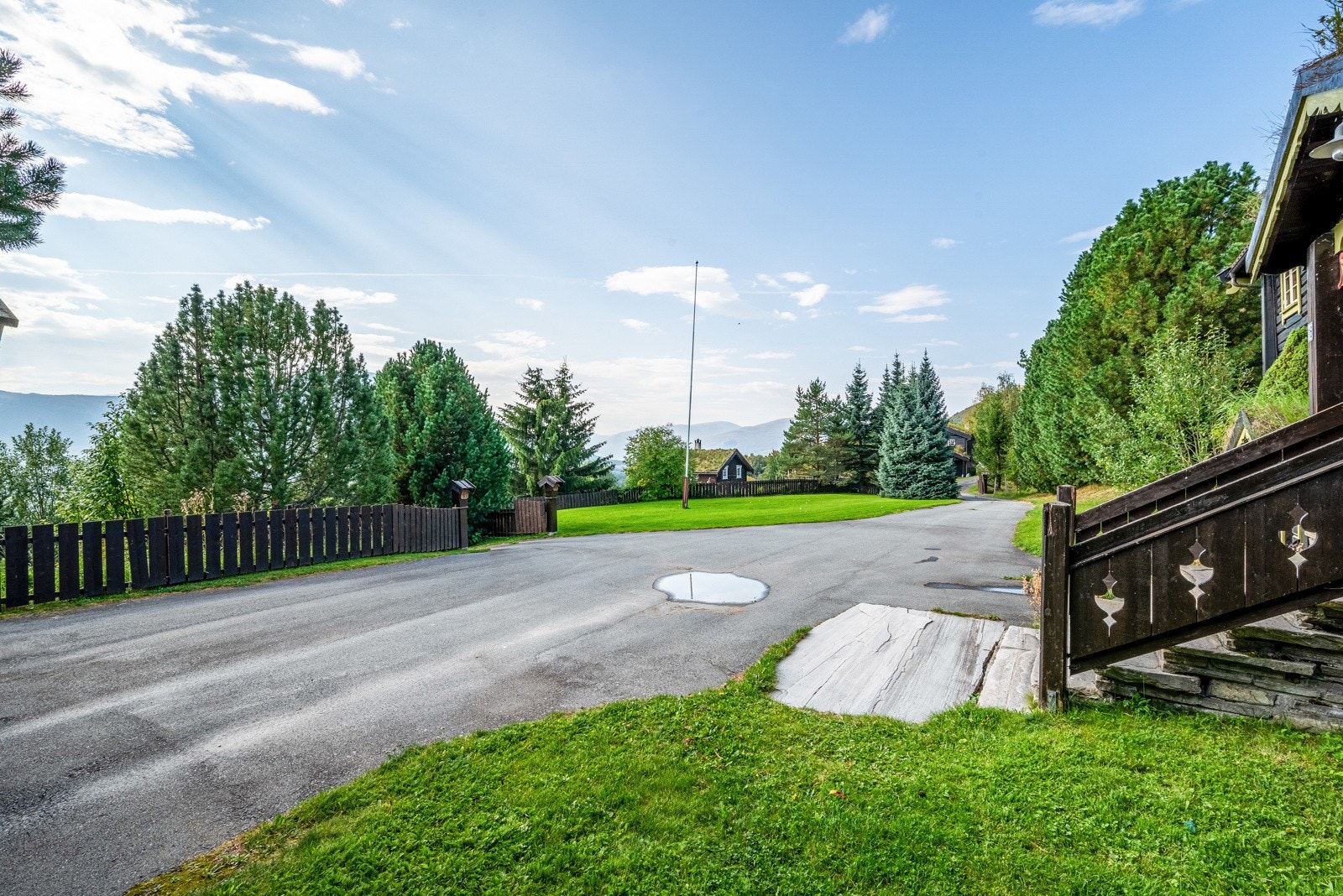 Gårdstun Galleribilde