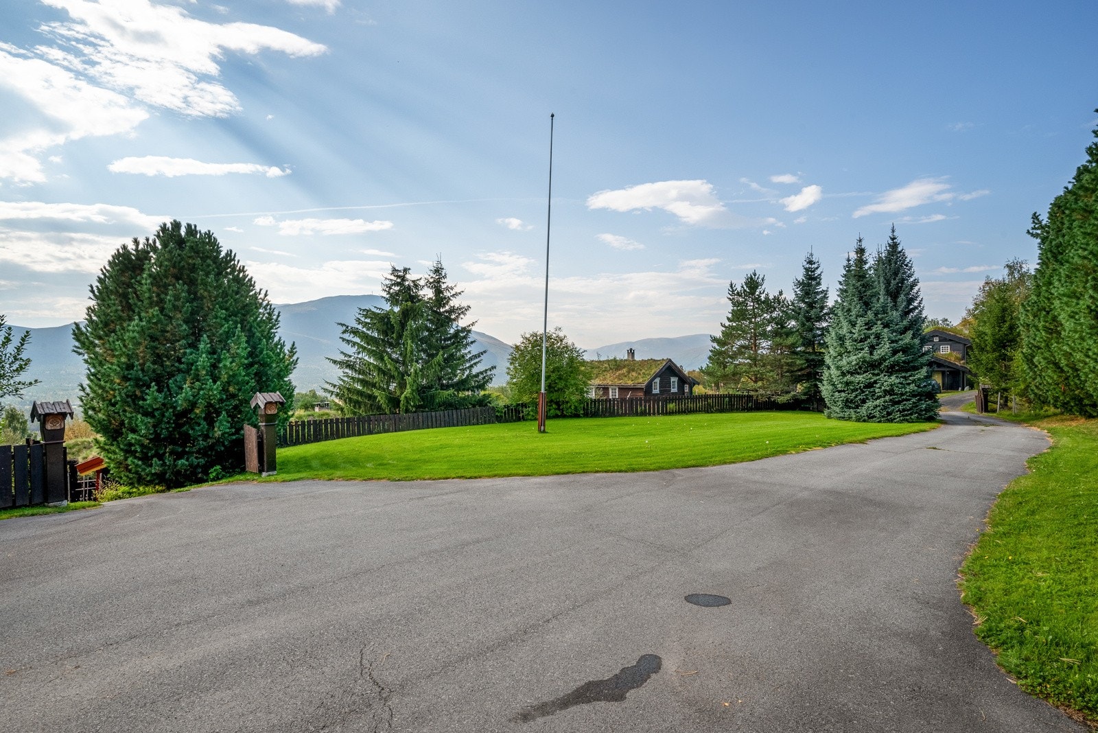 Gårdstun Galleribilde