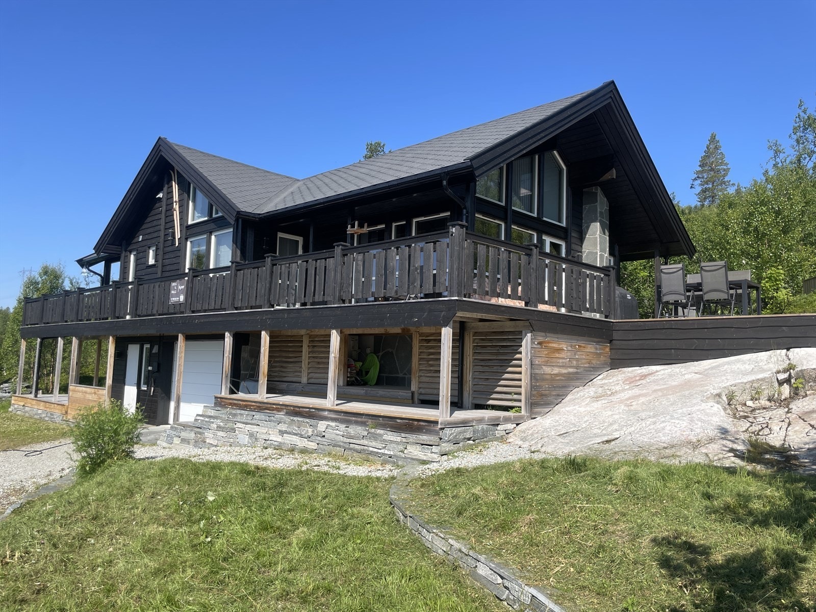 Målselv fjellandsby og området tilbyr nydelige omgivelser og et fint klima sommertid! Galleribilde