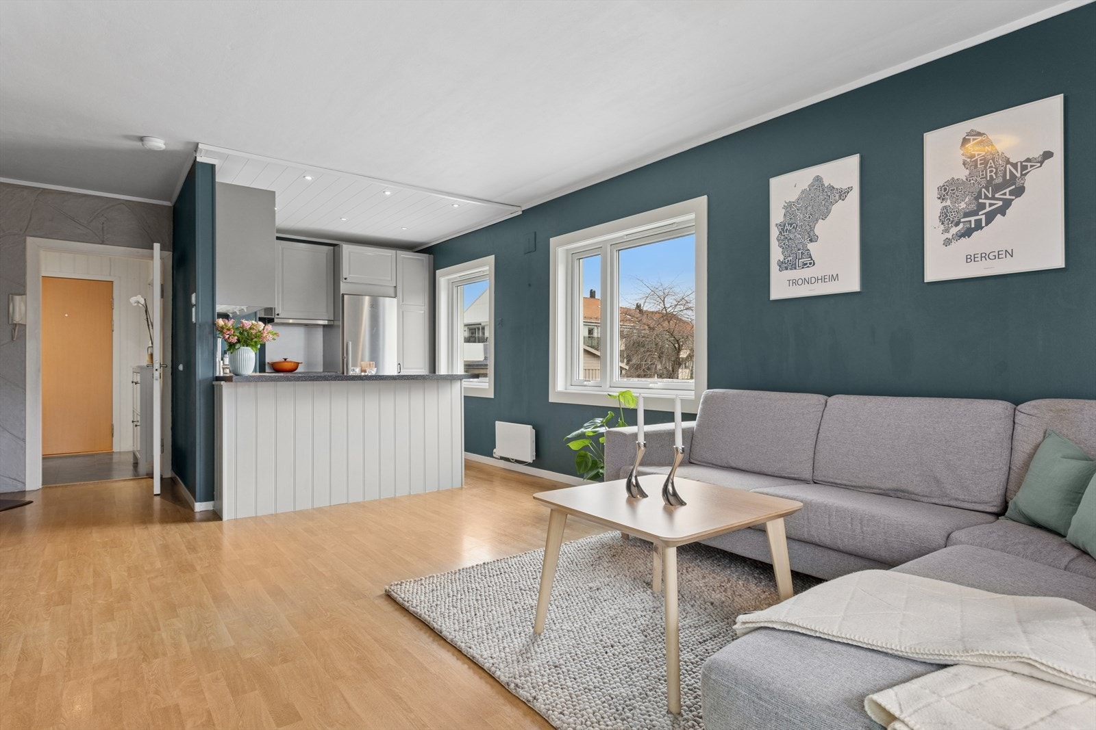 Romslig og koselig 1-roms med balkong. Galleribilde