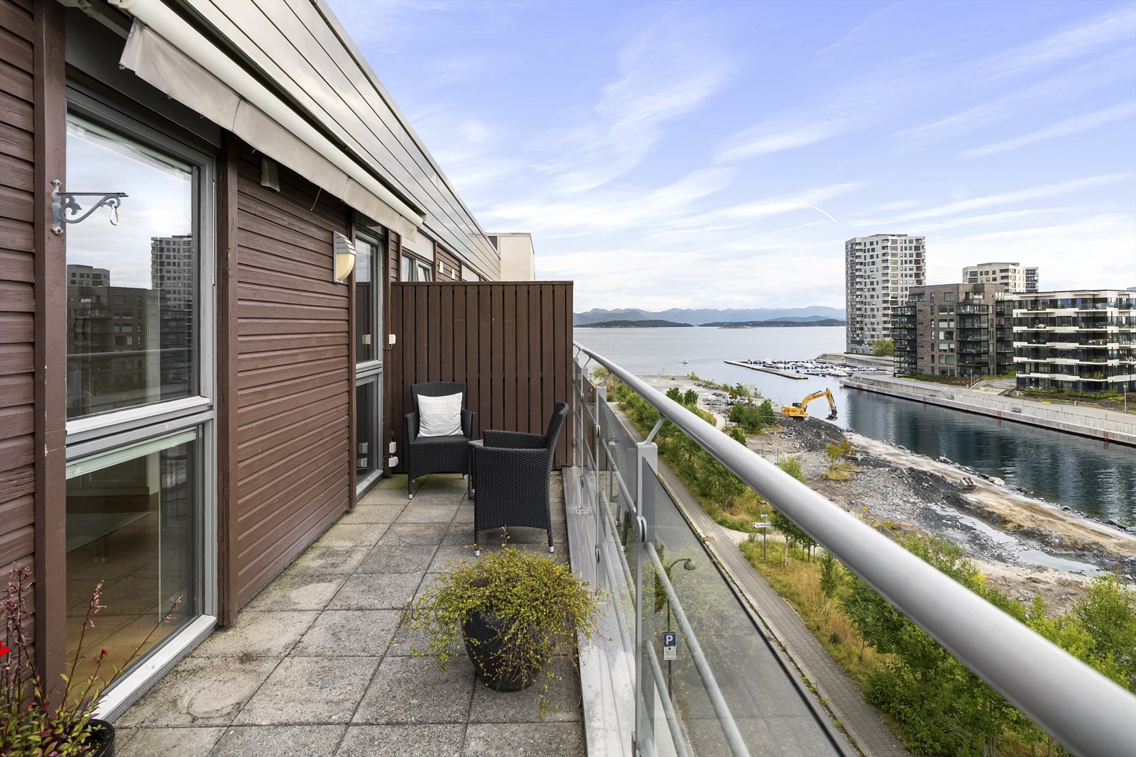 Like utenfor et det park under etablering, hvor det er innvilget flere titalls millioner til opparbeidelsen. Galleribilde