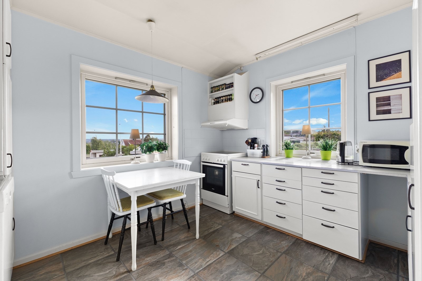 Ingen hvitevarer på kjøkkenet medfølger. Galleribilde