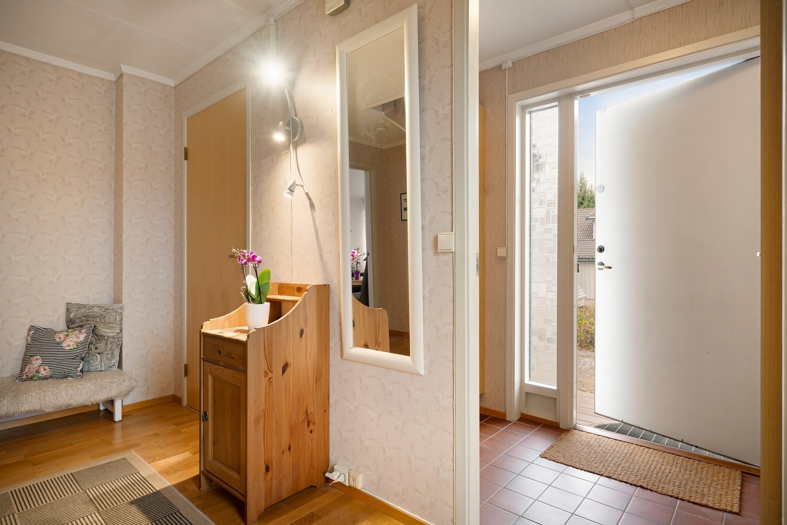 Gang og entré Galleribilde