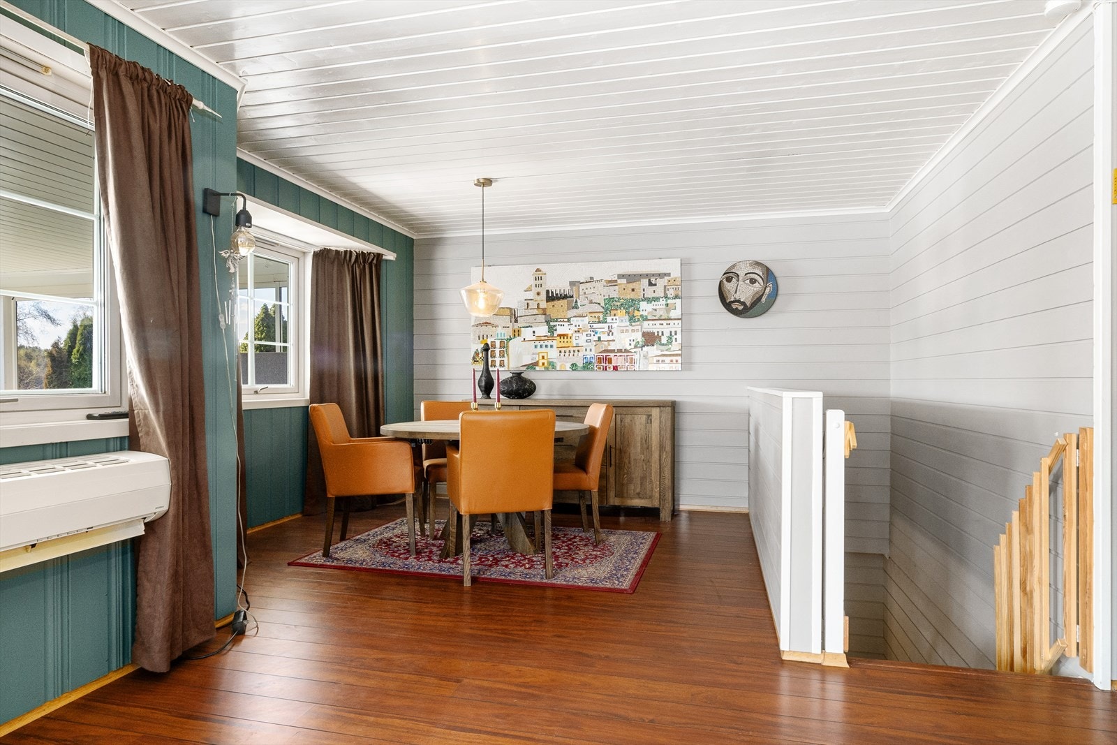 Spisestue. Galleribilde