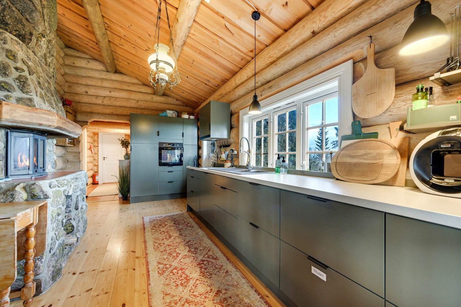 Nyere kjøkken fra 2021 Galleribilde