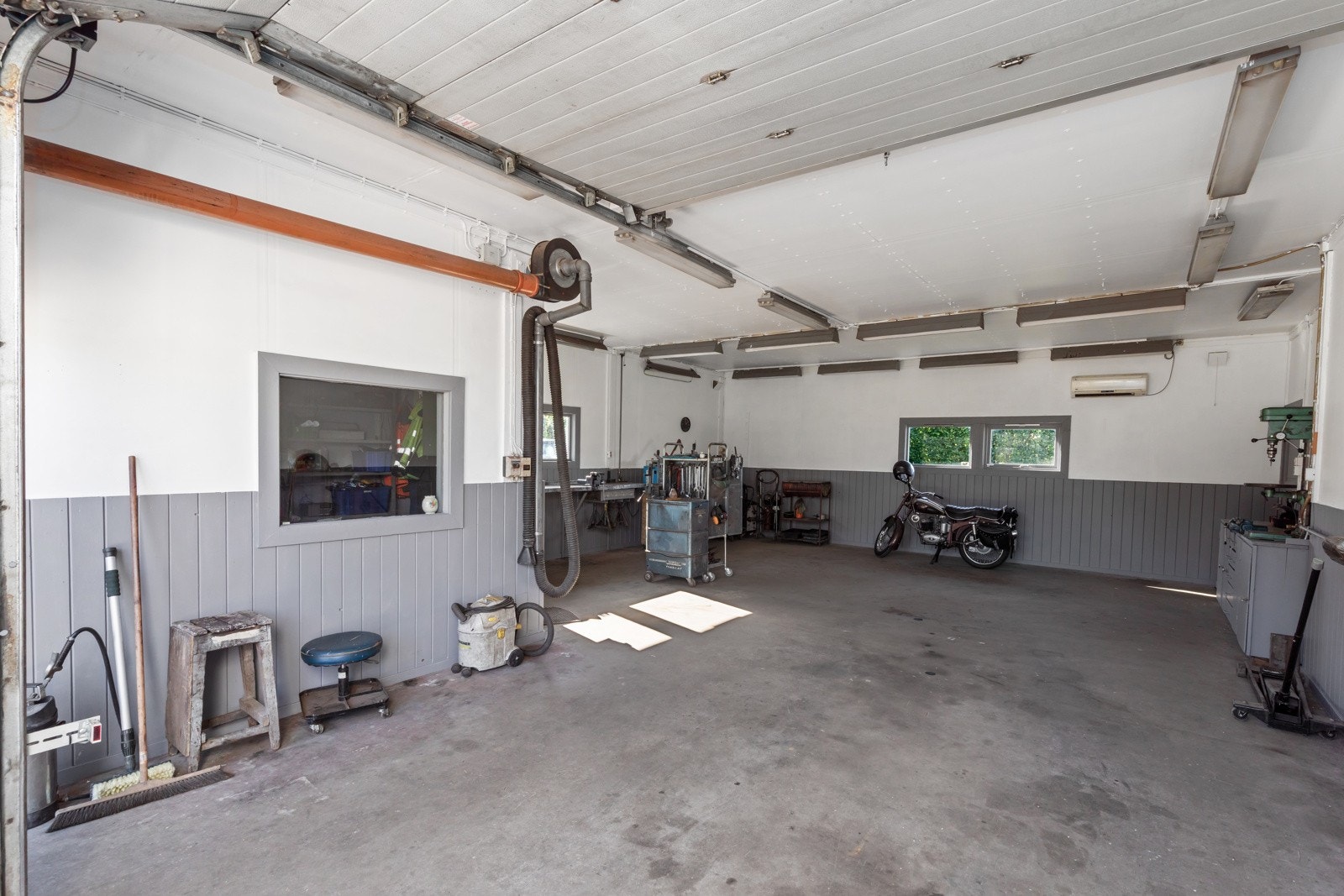 Garasje/verksted på 69 kvm. Galleribilde