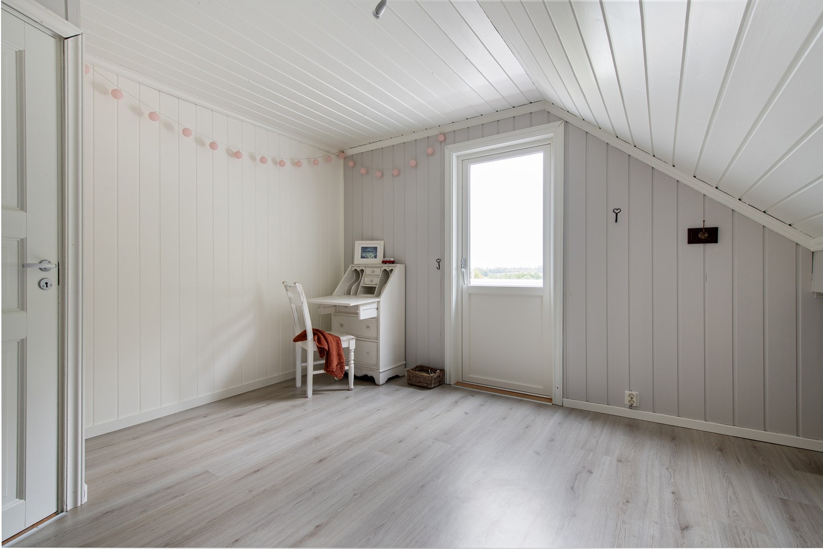 Soverom 2 med adkomst til balkong Galleribilde