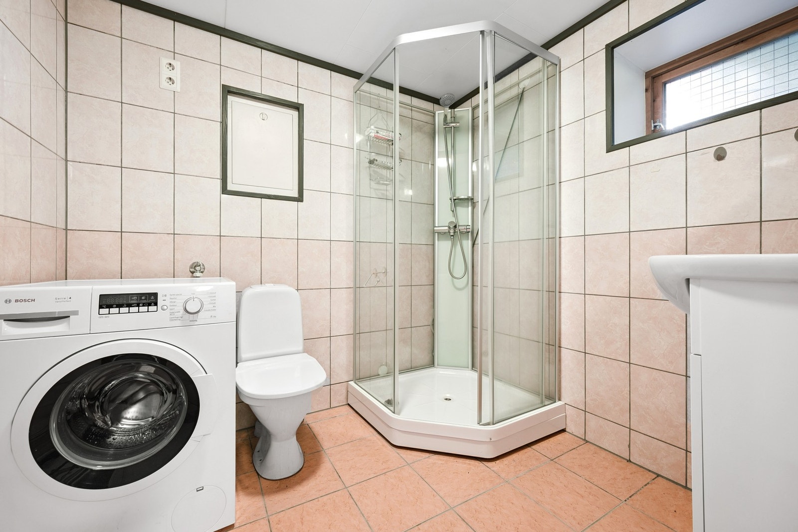 Bad underetasje Galleribilde