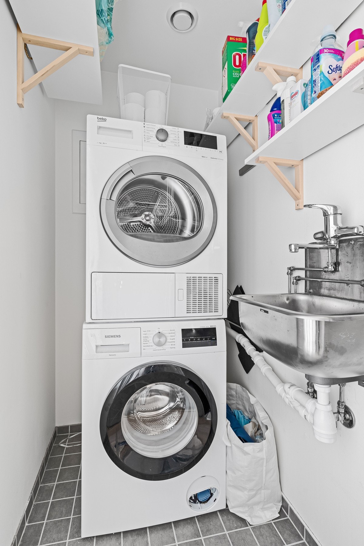 Vaskerom - opprinnelig gjestetoalett Galleribilde