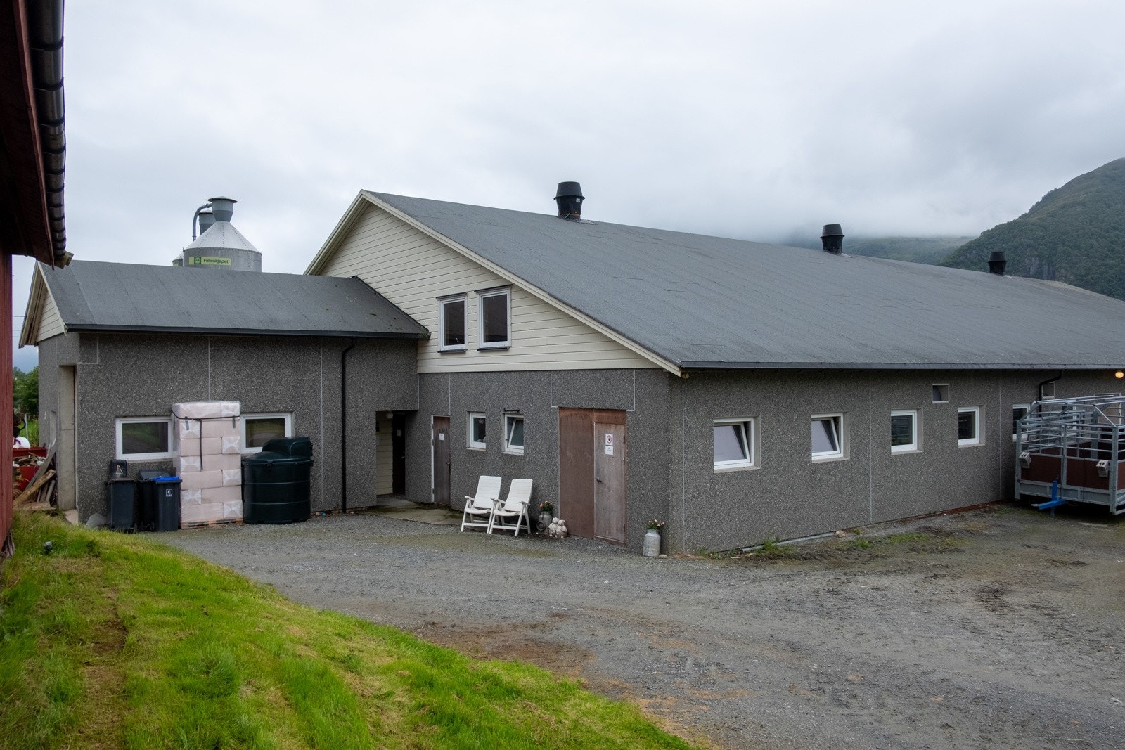 Løsdriftfjøset er utstyrt med 5 overvåkningskamera Galleribilde