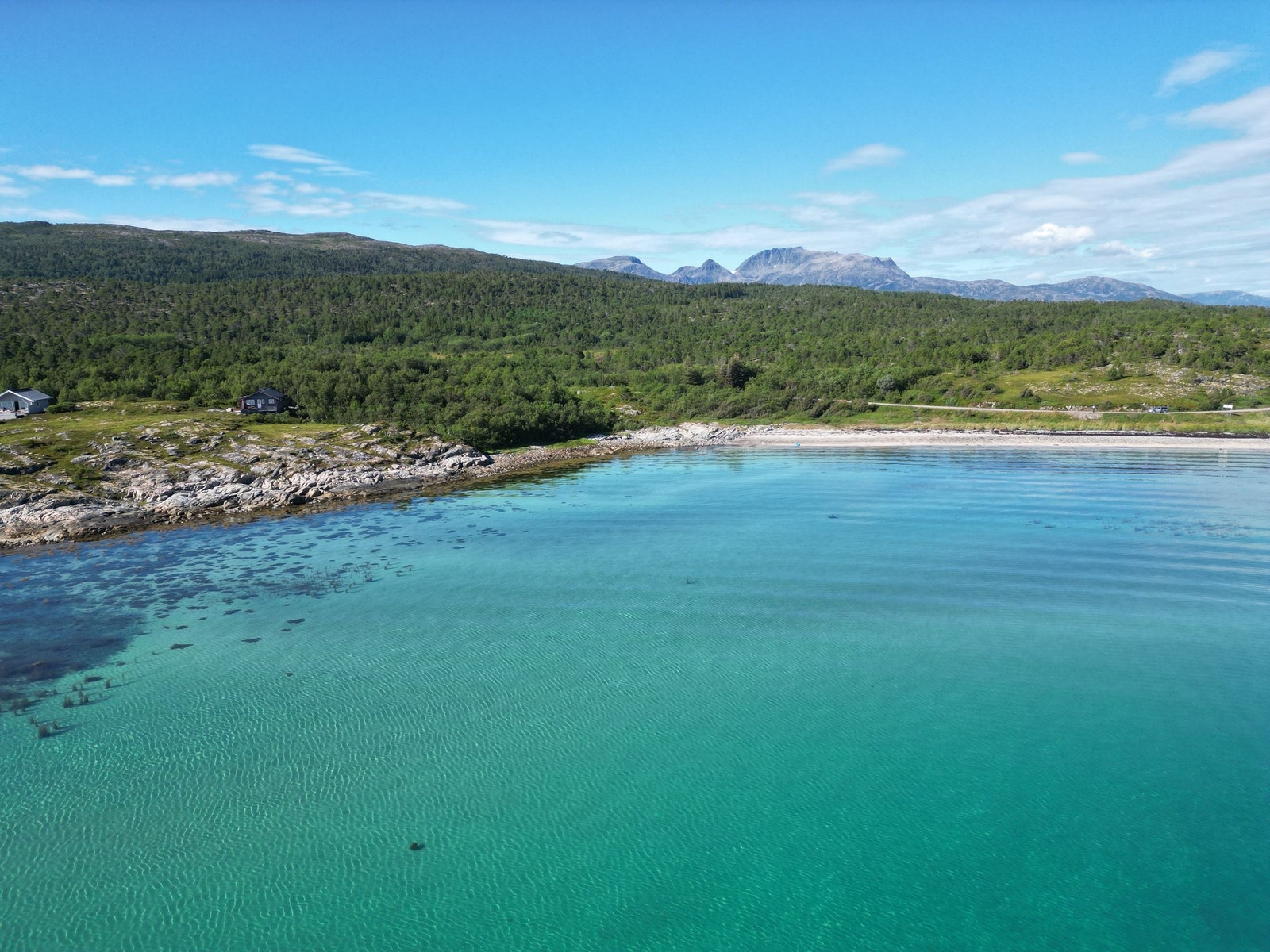 Bildet er tatt fra stranden som er ca. 10 minutter unna Galleribilde