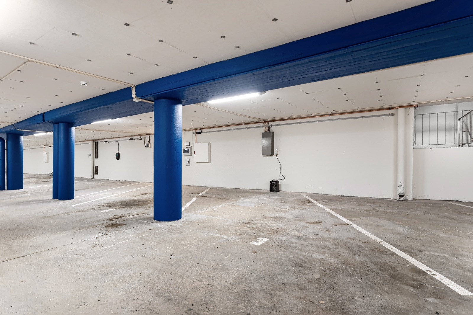 Sameiet har også andre plasser for salg.Kontakt megler for nærmere informasjon. Galleribilde