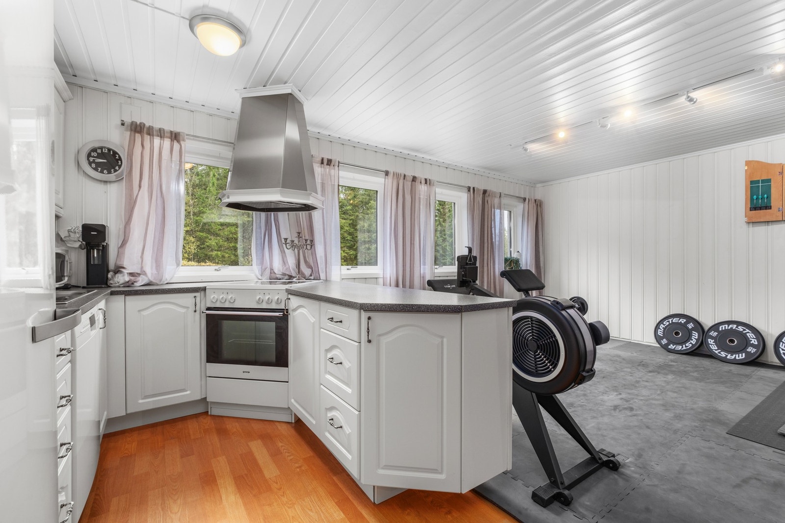 Kjøkken i utleiedelen. Galleribilde