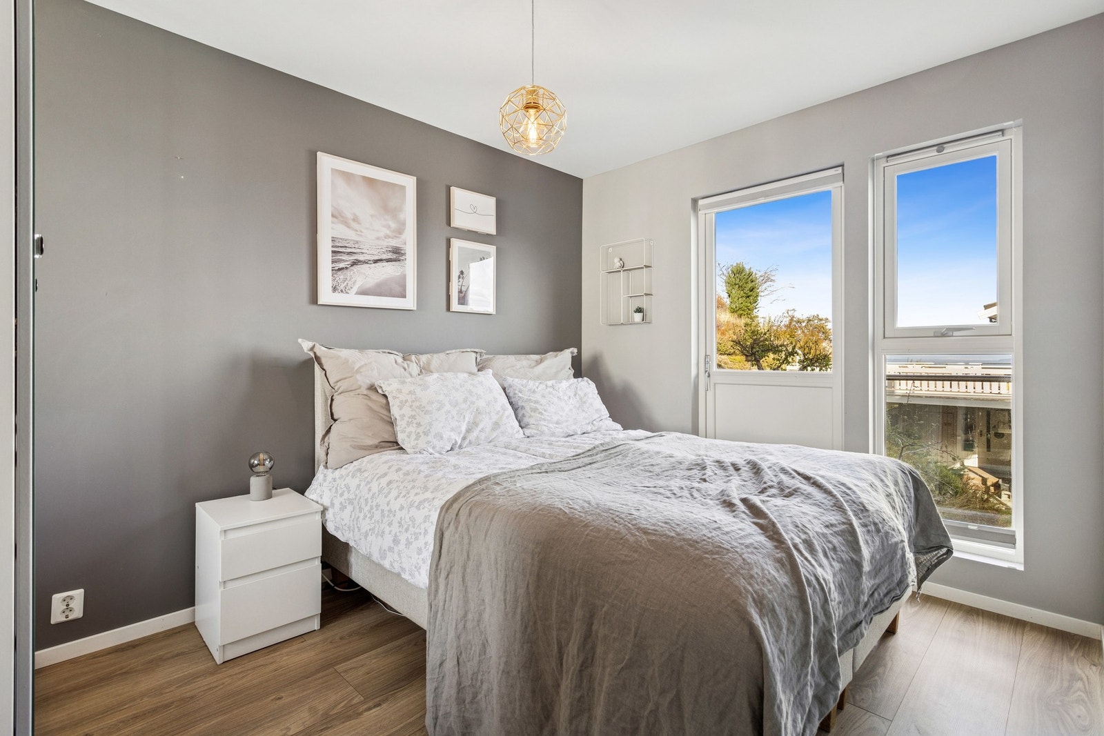 Hovedsoverommet er på 9,2 kvm, og har utgang til egen balkong. Galleribilde