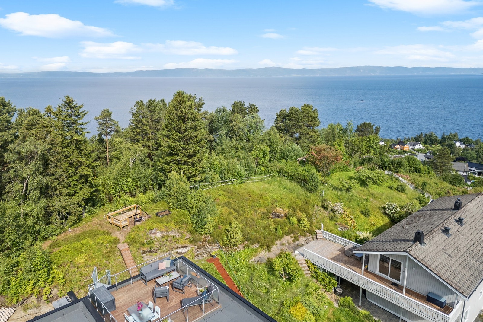 Fredelig og familievennlig område med nærhet til natur og turmuligheter. Galleribilde