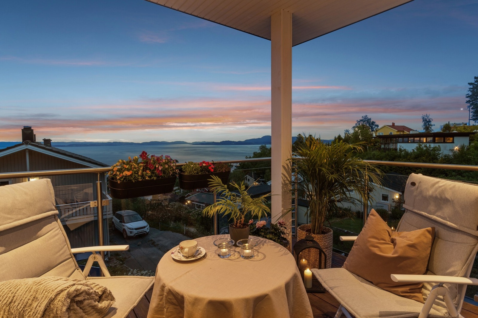 Blir som en forlengelse av stuen på varme dager. Galleribilde