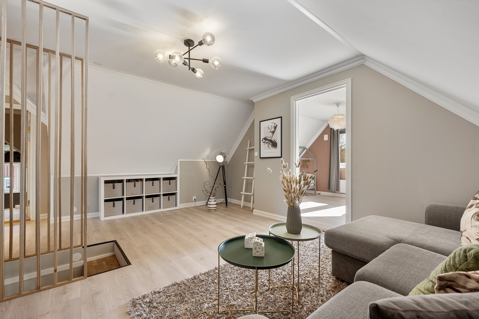 Velkommen opp til 2. etasje. Galleribilde