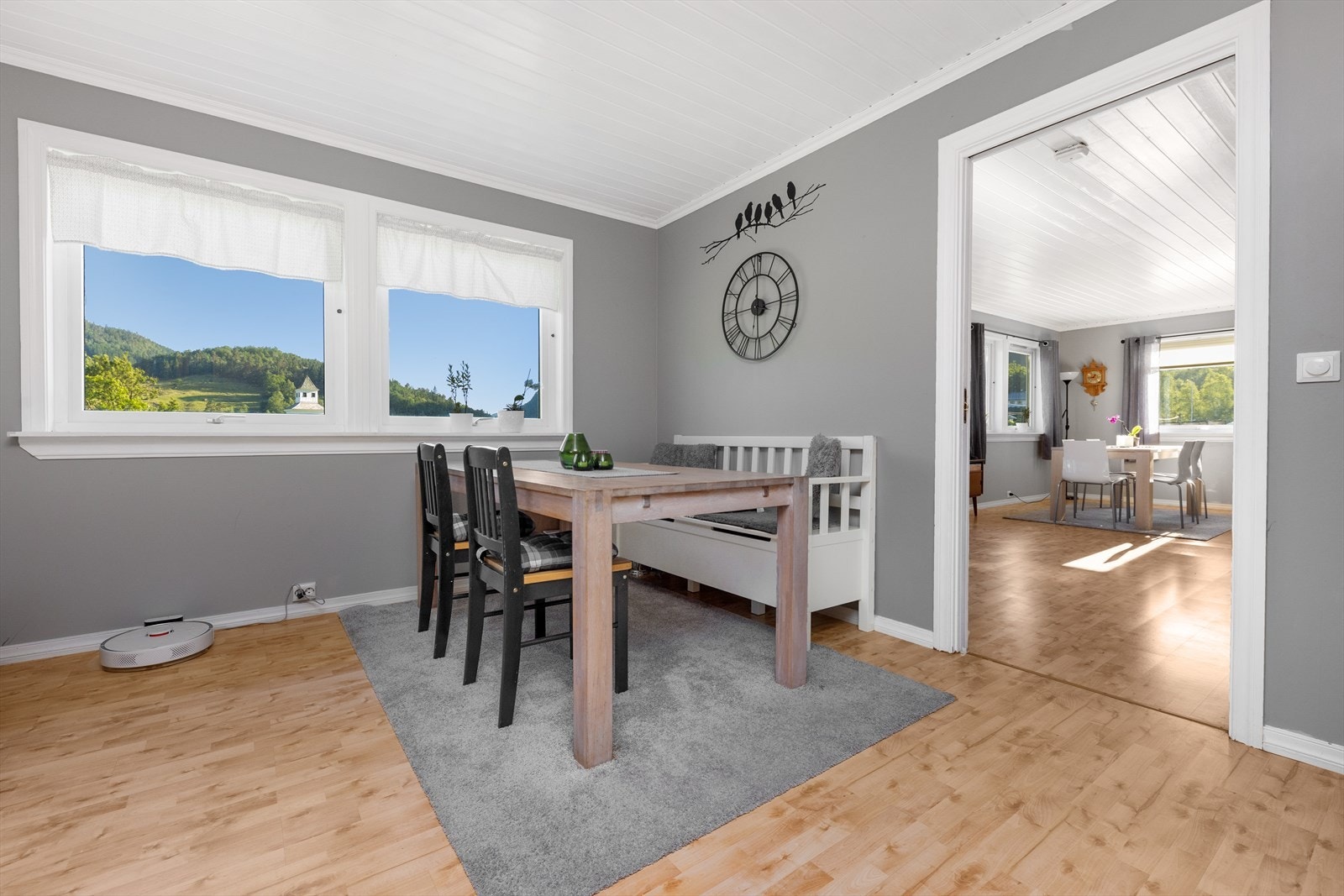 Spiseplass på kjøkken Galleribilde