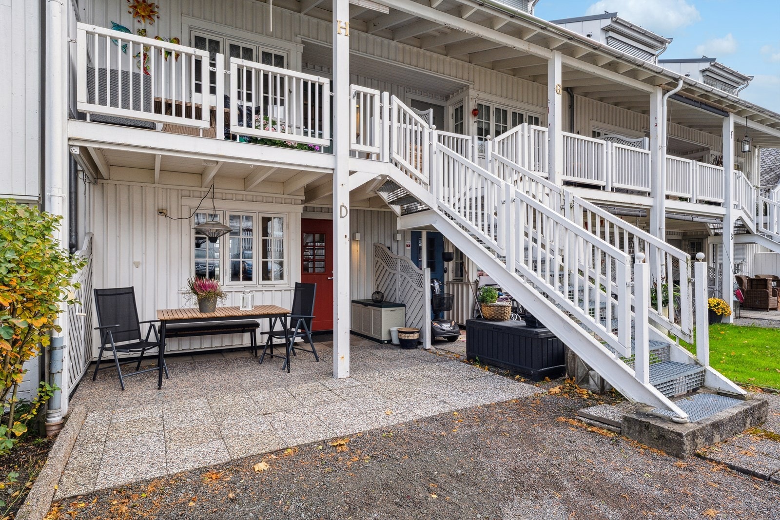 Leiligheten har en attraktiv beliggenhet midt i Gjøvik, med "alt" du trenger i umiddelbar nærhet. Galleribilde