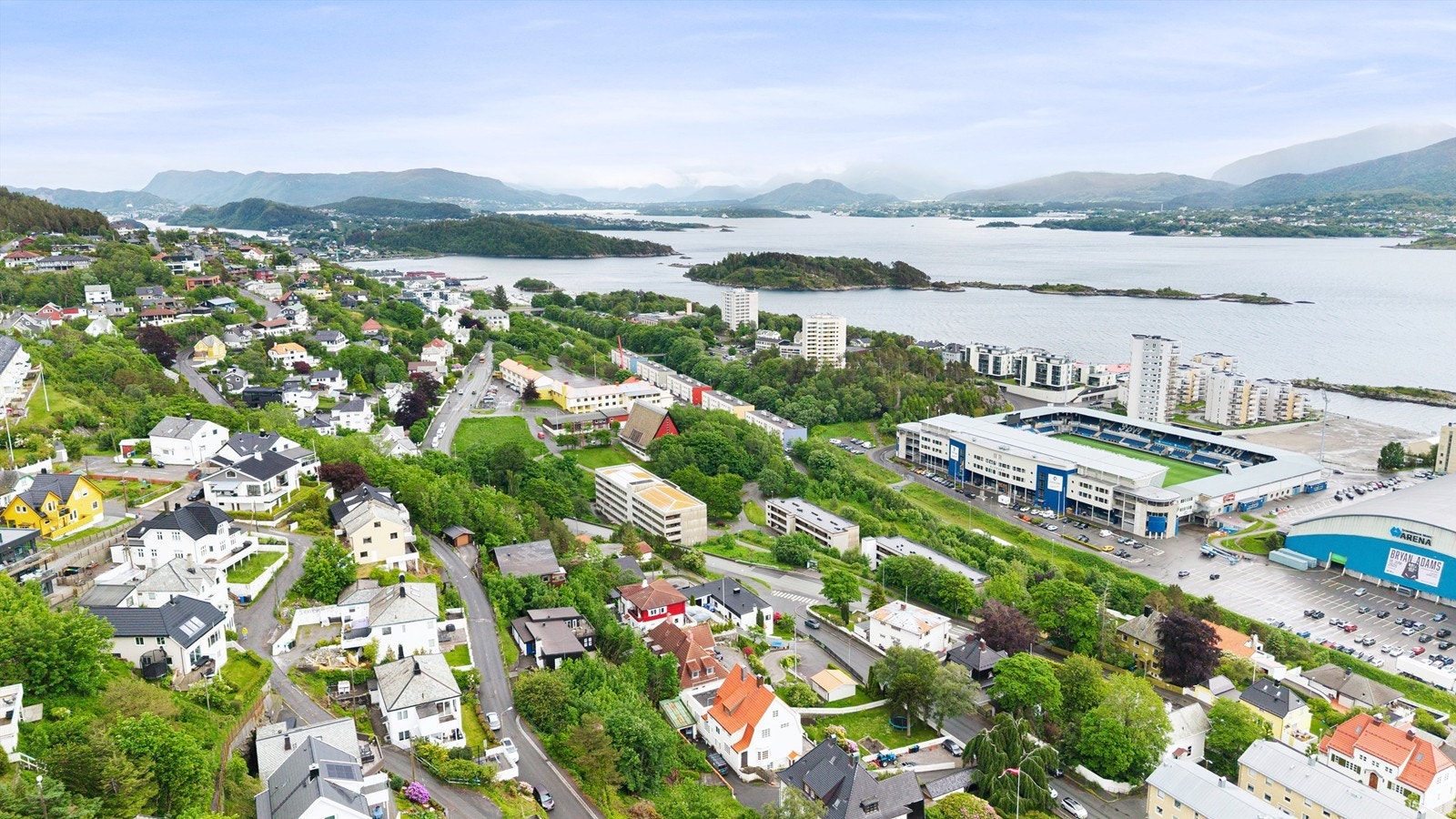 Det er gangavstand til Volsdalsberga med fine tur- og badeområder Galleribilde