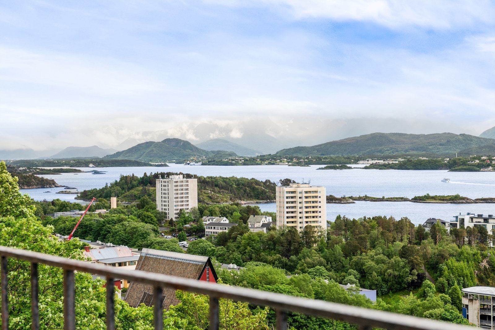 Praktfull utsikt fra balkongen Galleribilde