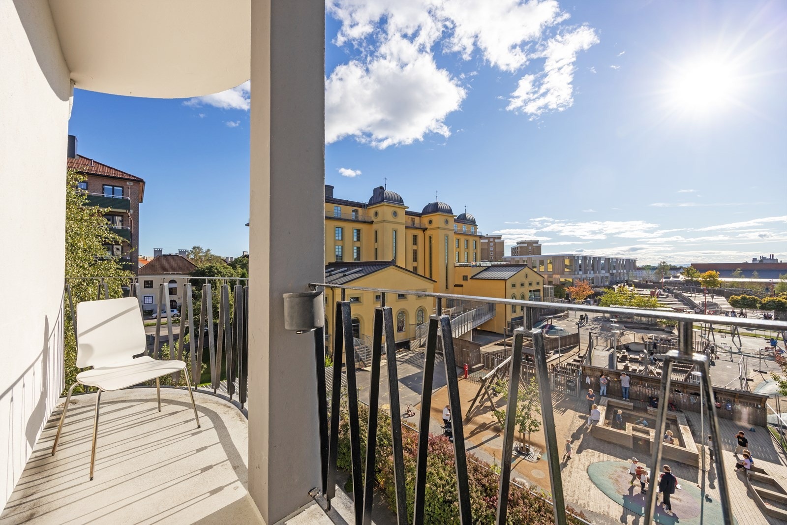 Borettslaget har fine uteplasser. Galleribilde