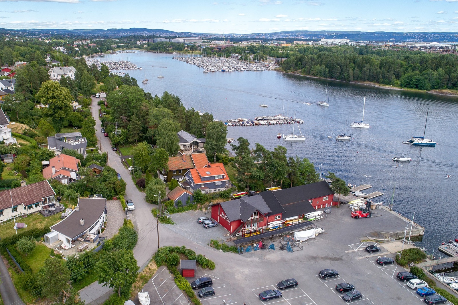 Bilde fra Sarbuvollen Galleribilde