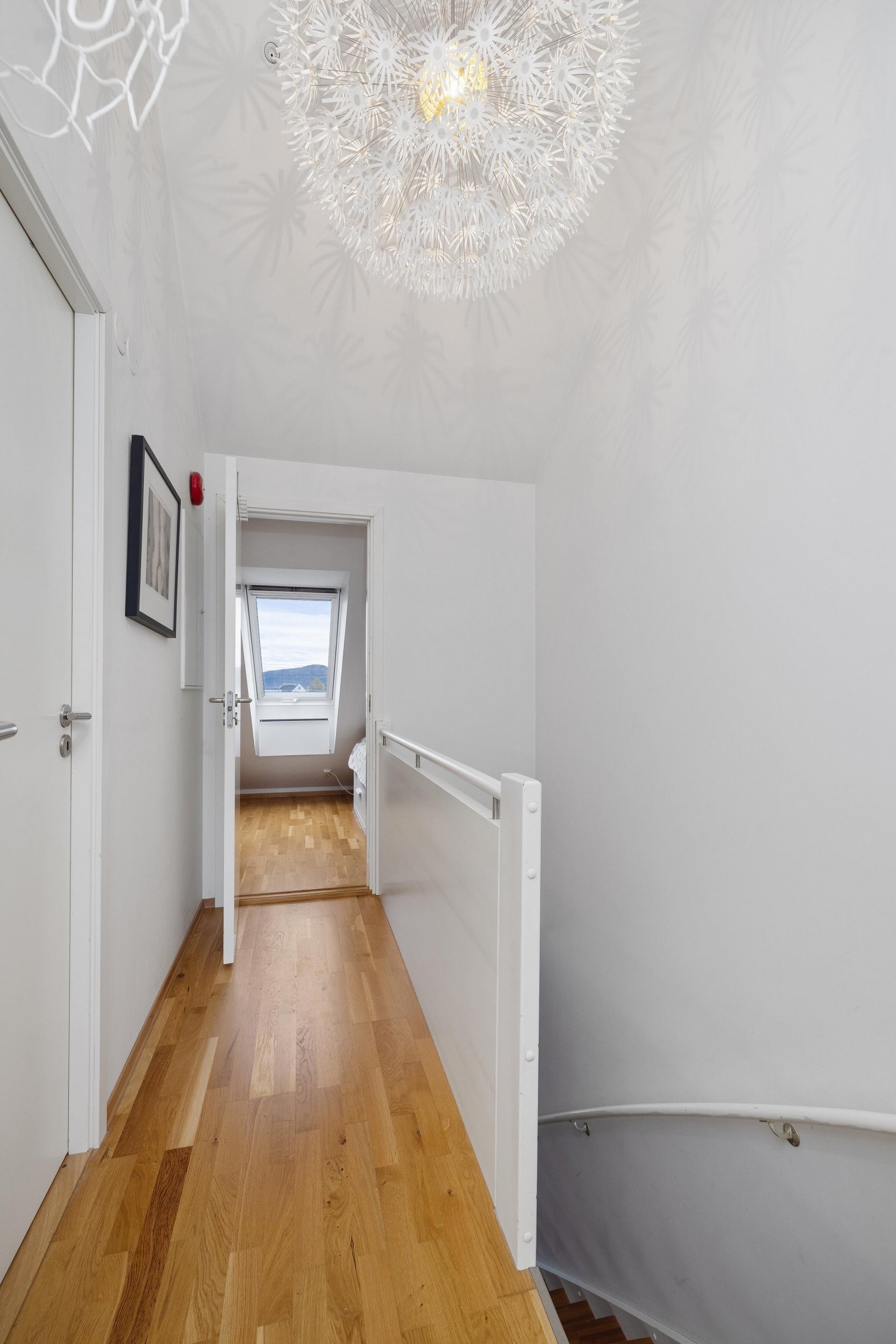 Trappegang i 3.etg/loft. I etasjen er det også innvendig bod. Galleribilde