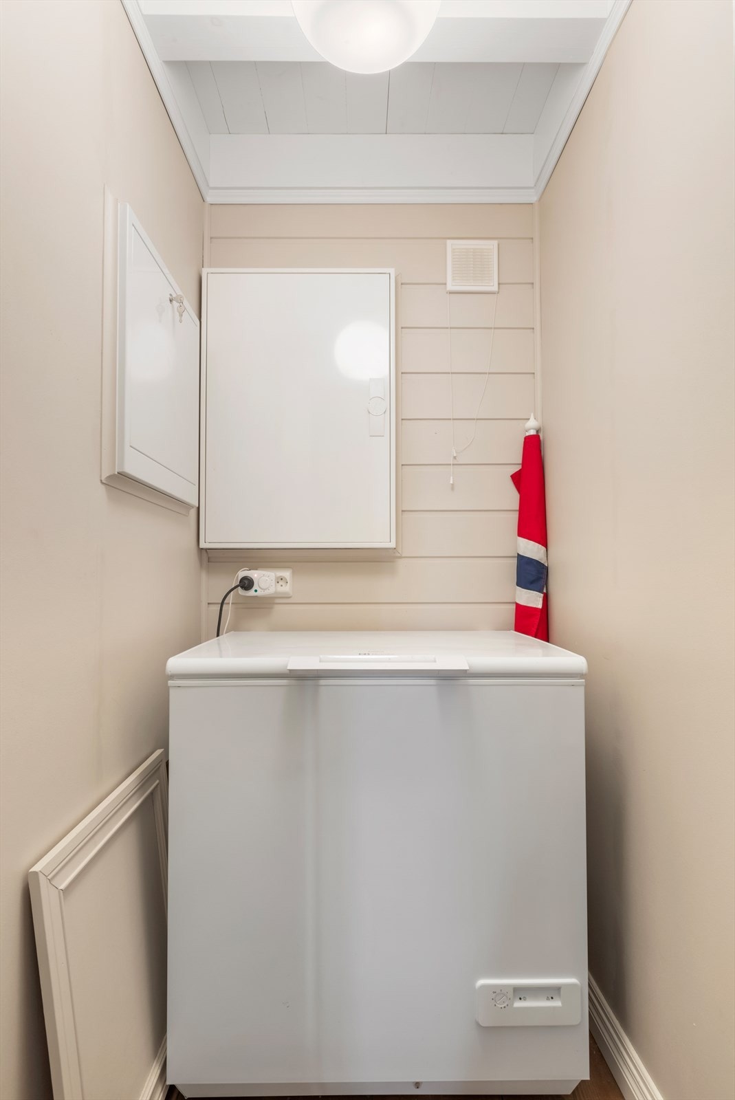 Bod/teknisk rom i hovedetasjen Galleribilde