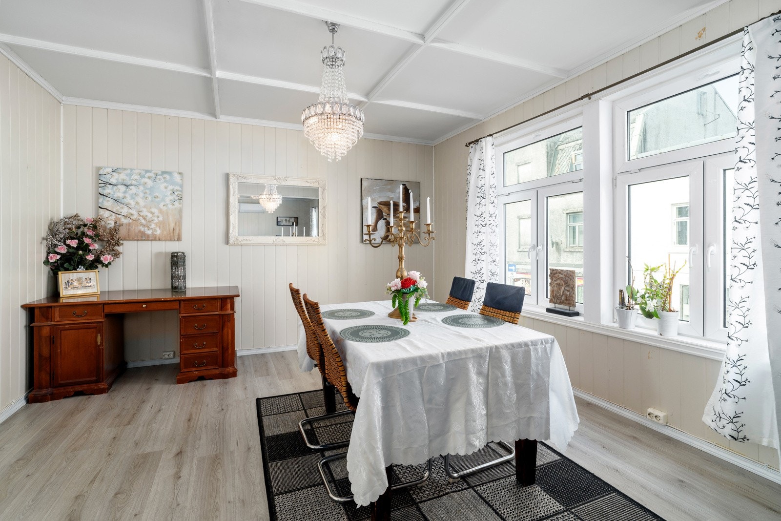 Spisestue Galleribilde