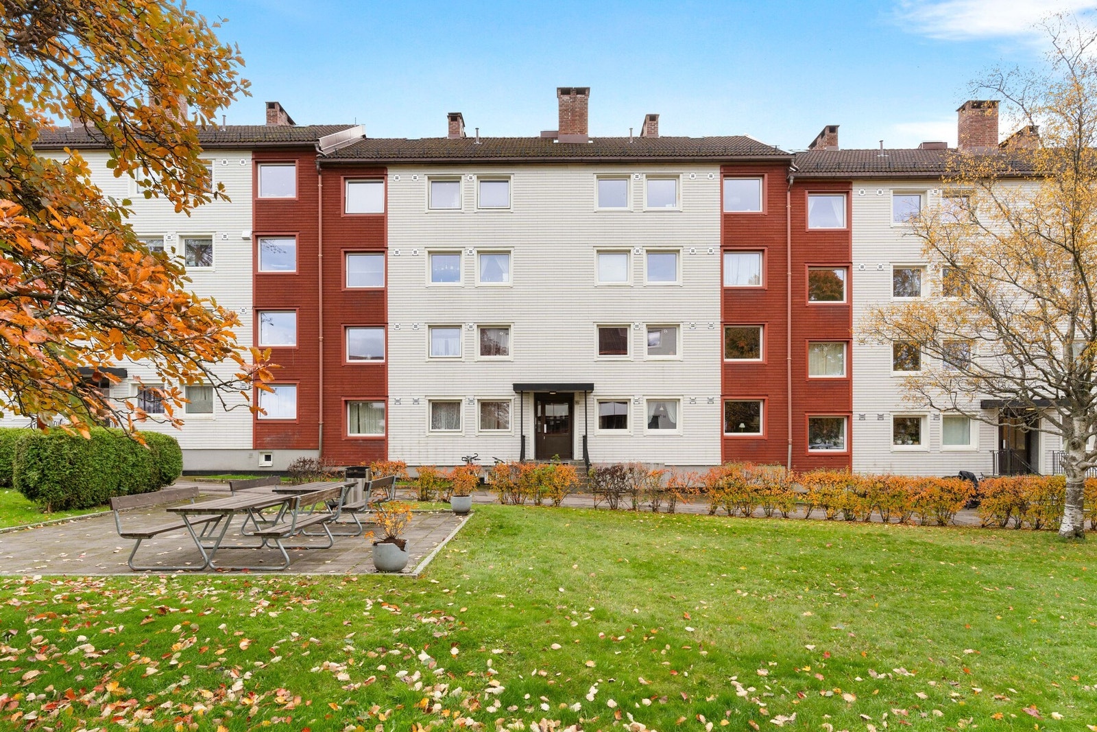 Barnevennlig med flere lekeplasser Galleribilde