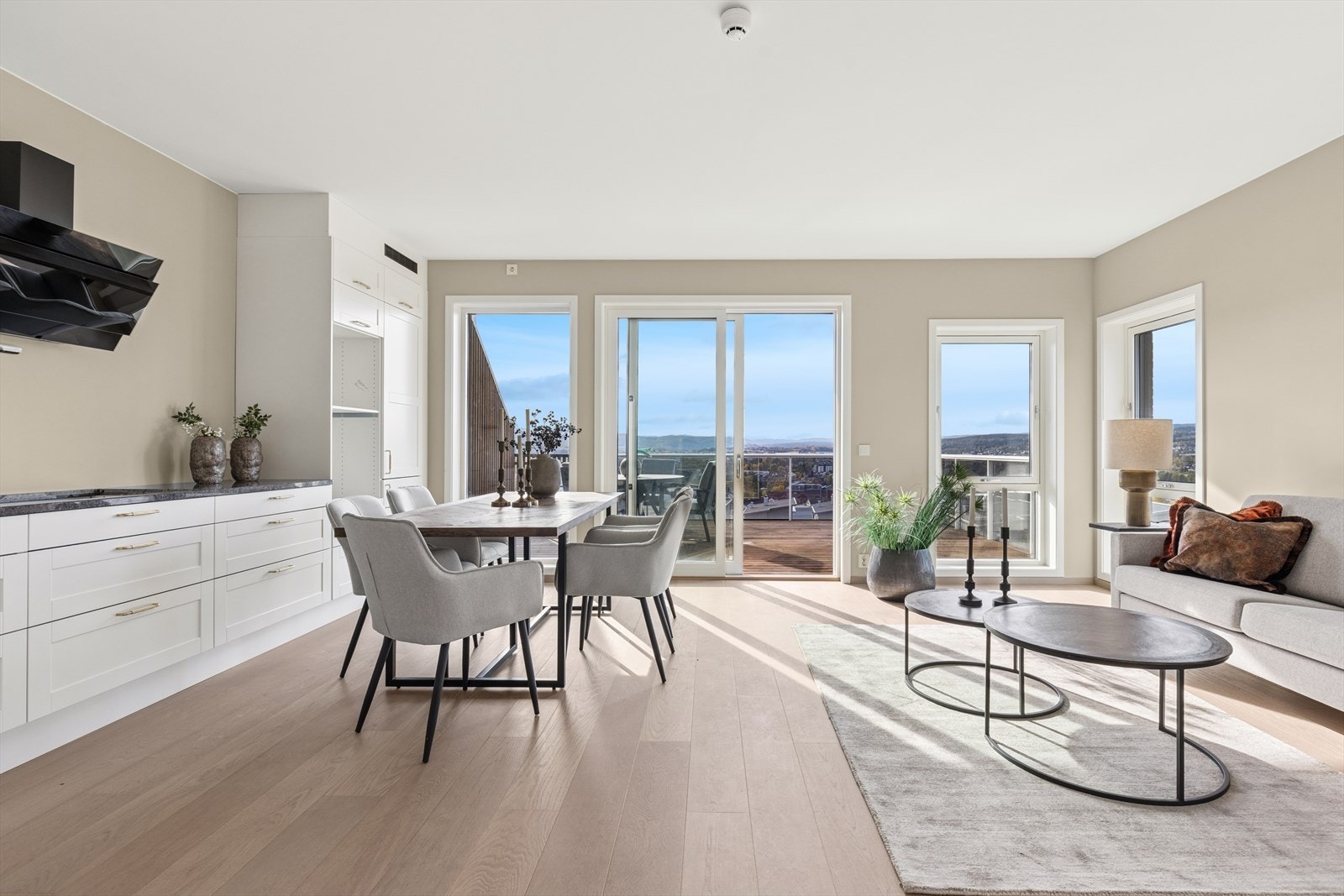 Splitter ny 3-roms selveierleilighet med attraktiv beliggenhet i et nytt og barnevennlig boligfelt. Galleribilde